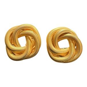 Vintage Gold-Tone Textured Knot Clip-On Earrings JB8